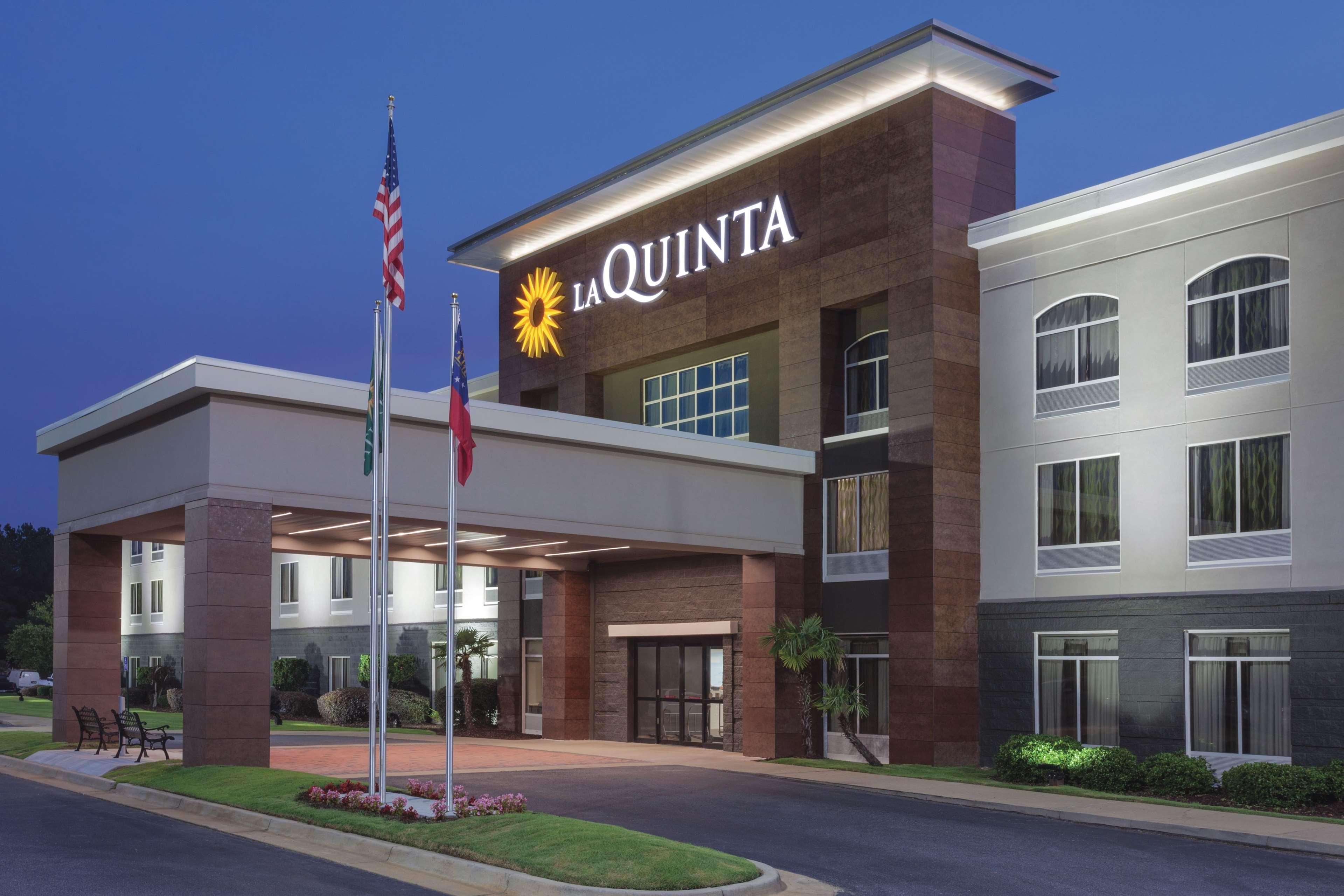 La Quinta By Wyndham Columbus North Hotell Exteriör bild