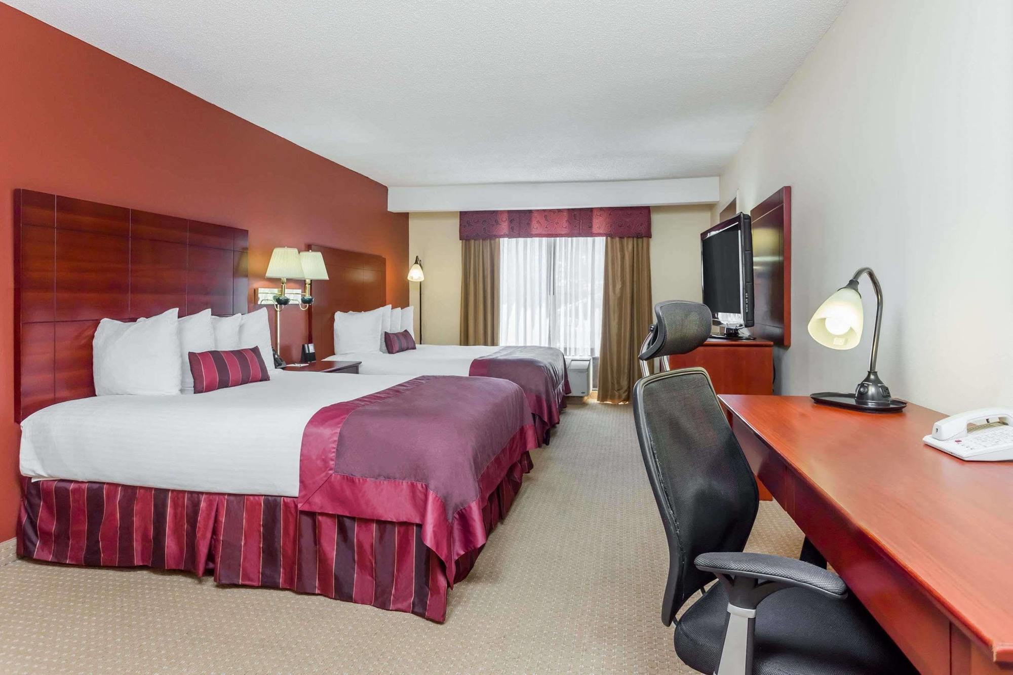 La Quinta By Wyndham Columbus North Hotell Exteriör bild